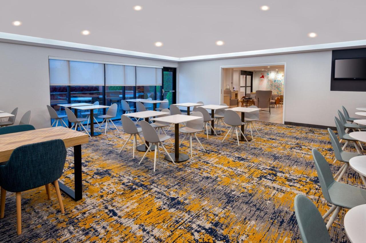Towneplace Buffalo Airport Hotel Cheektowaga