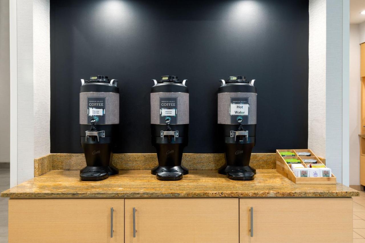 Hotel Towneplace Buffalo Airport 3*