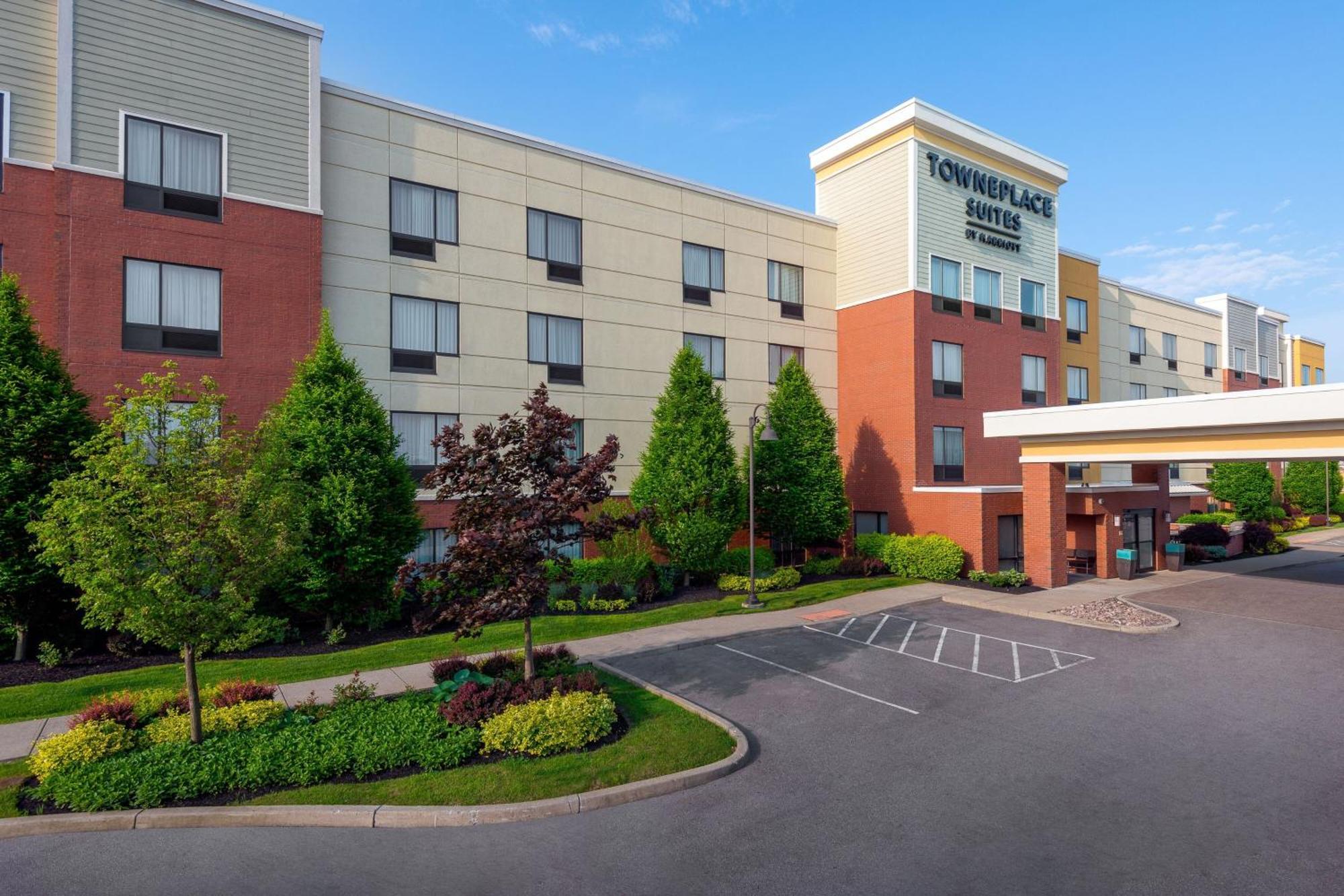 Hotel Towneplace Buffalo Airport