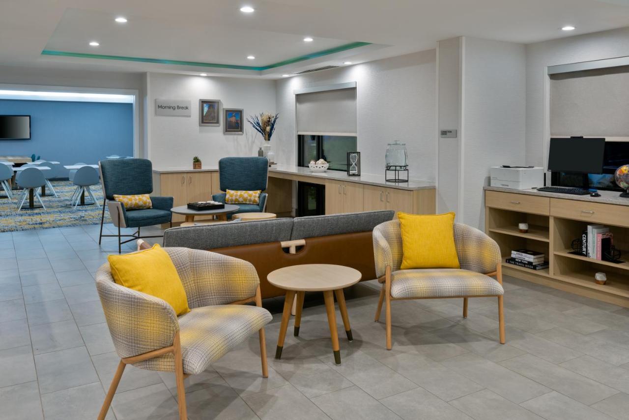 Hotel Towneplace Buffalo Airport 3*